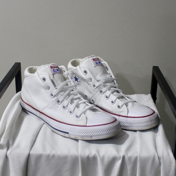 Converse Chuck Taylor All Star Malden Street – White/Red/Blue / Women’s 10 - Picture 2 of 10